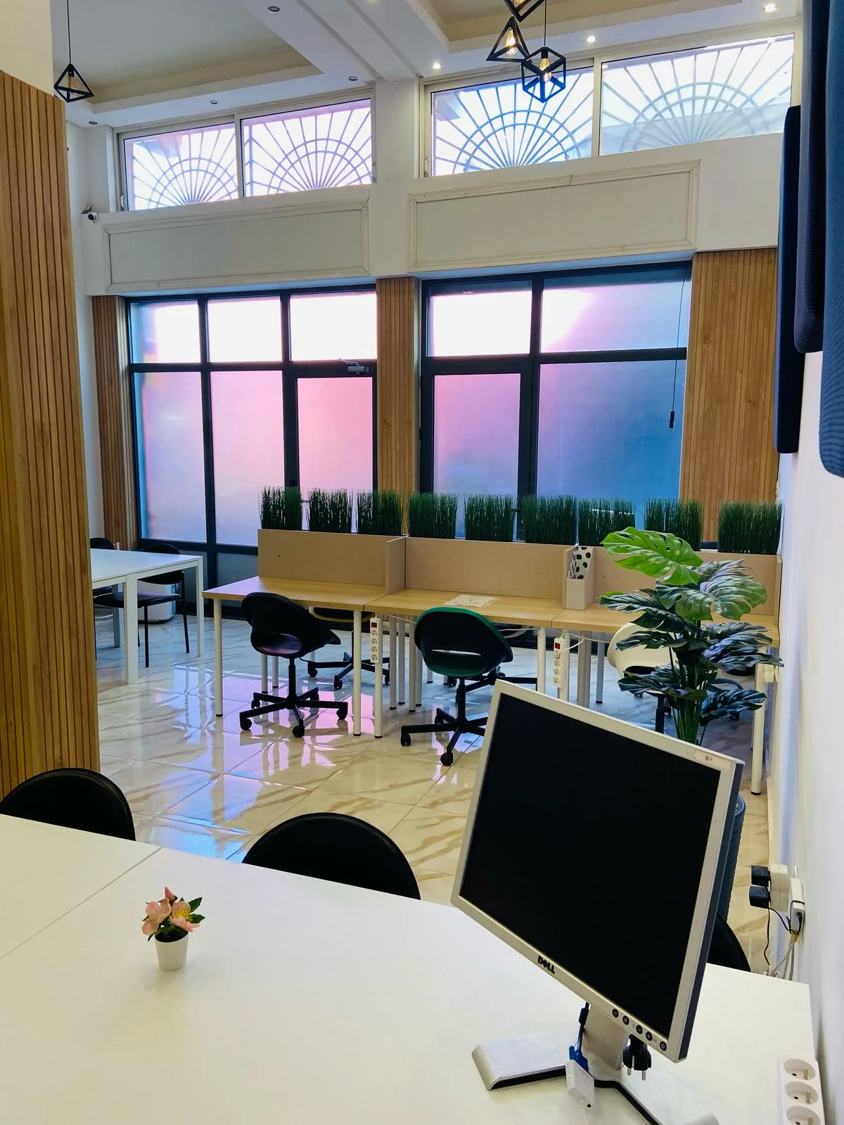 Open space (postes), vue 6